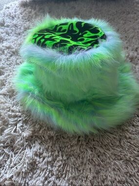 Kids Faux Fur Neon Green Bucket Hat